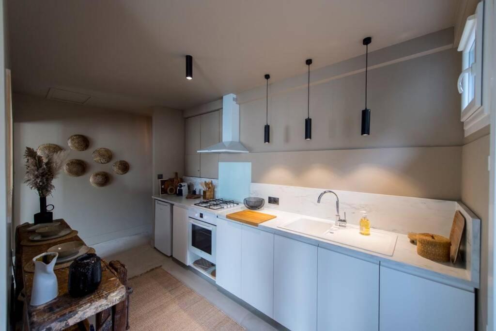 L'Etage Et Son Patio Apartman Ruelle-sur-Touvre Kültér fotó