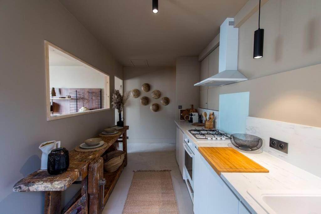 L'Etage Et Son Patio Apartman Ruelle-sur-Touvre Kültér fotó